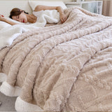 Double Sided Throw Blanket Thickened Imitation Cashmere Jacquard Blanket Quilt Khaki