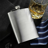 Portable Stainless Steel Hip Flask Leak Resistant for Outdoor Travel Men