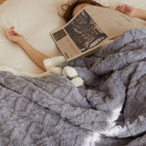 Double Sided Throw Blanket Thickened Imitation Cashmere Jacquard Blanket Quilt Gray