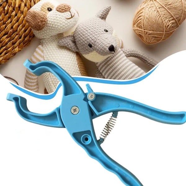 Auxiliary Tool for Attaching Sewing Eyes Knitting Tool Blue