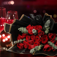 Set of 20 Sheets Flower Wrapping Paper Waterproof Floral Bouquet Packaging Paper for Wedding Birthday DIY Black Gold Edge