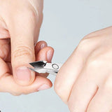 3 Piece Trimmer with Cuticle Pusher and Cutter for Fingernails and Toenails