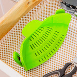 Clip-On Silicone Kitchen Strainer – For Pasta  Noodles  Vegetables  Fruit Green