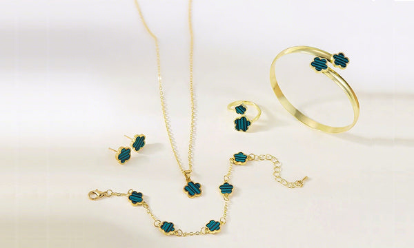 Five-Leaf Clover Jewelry Set – Necklace  Bracelet  Ring & Earrings Gift Striped Green