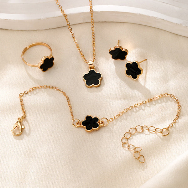4-Piece Five-Leaf Clover Jewelry Set for Women – Ring Necklace & Bracelet Black