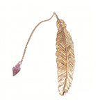 Elegant Feather Bookmark with Charm – Perfect Gift for Book Lovers Style 2