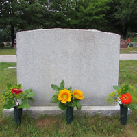 4Pcs Cemetery Memorial Vase with Spikes Grave Ground Stake Vase Resin Cones Flowers Holder for Grave Decoration Green